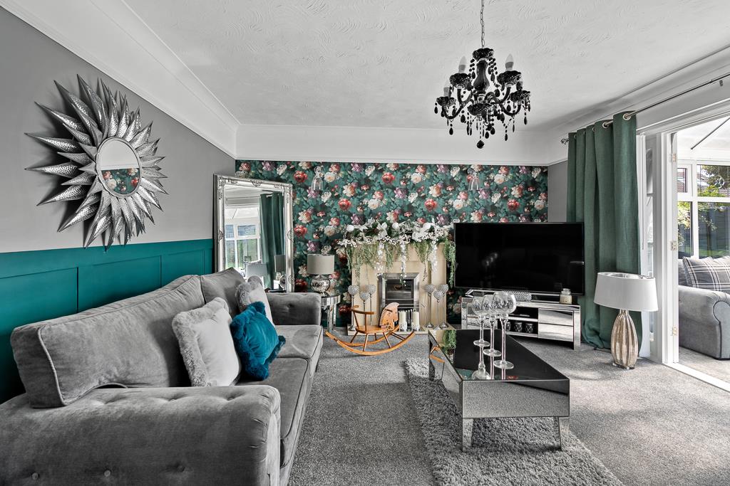 Birkdale Gardens, Winsford CW Estate Agents